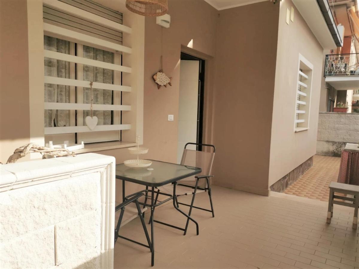 Casa Giulia a 500 mt dal mare Villa Montesilvano Marina Exterior foto